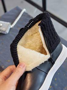 1双黑色女童冬靴，新款秋冬儿童鞋，小女孩雪地靴，带绒里，防滑公主保暖靴 - 黑色 - 查看 10