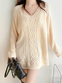 2025 Autumn/Winter New Vintage Loose V-Neck Thick Cable Knit Sweater Top