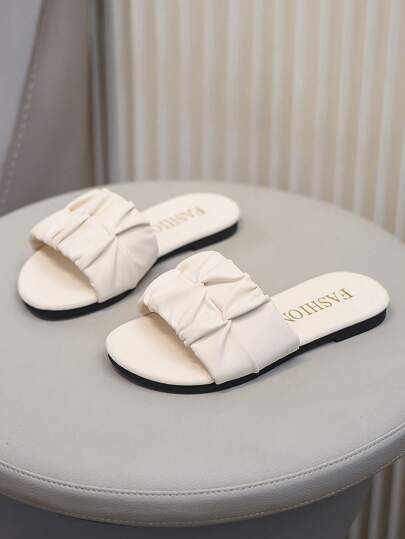 Children Fashionable Slippers For Outdoor Use, Summer Flat Shoes, Sandals, New Style Girls Shoes, Highly Attractive Beach Shoes
