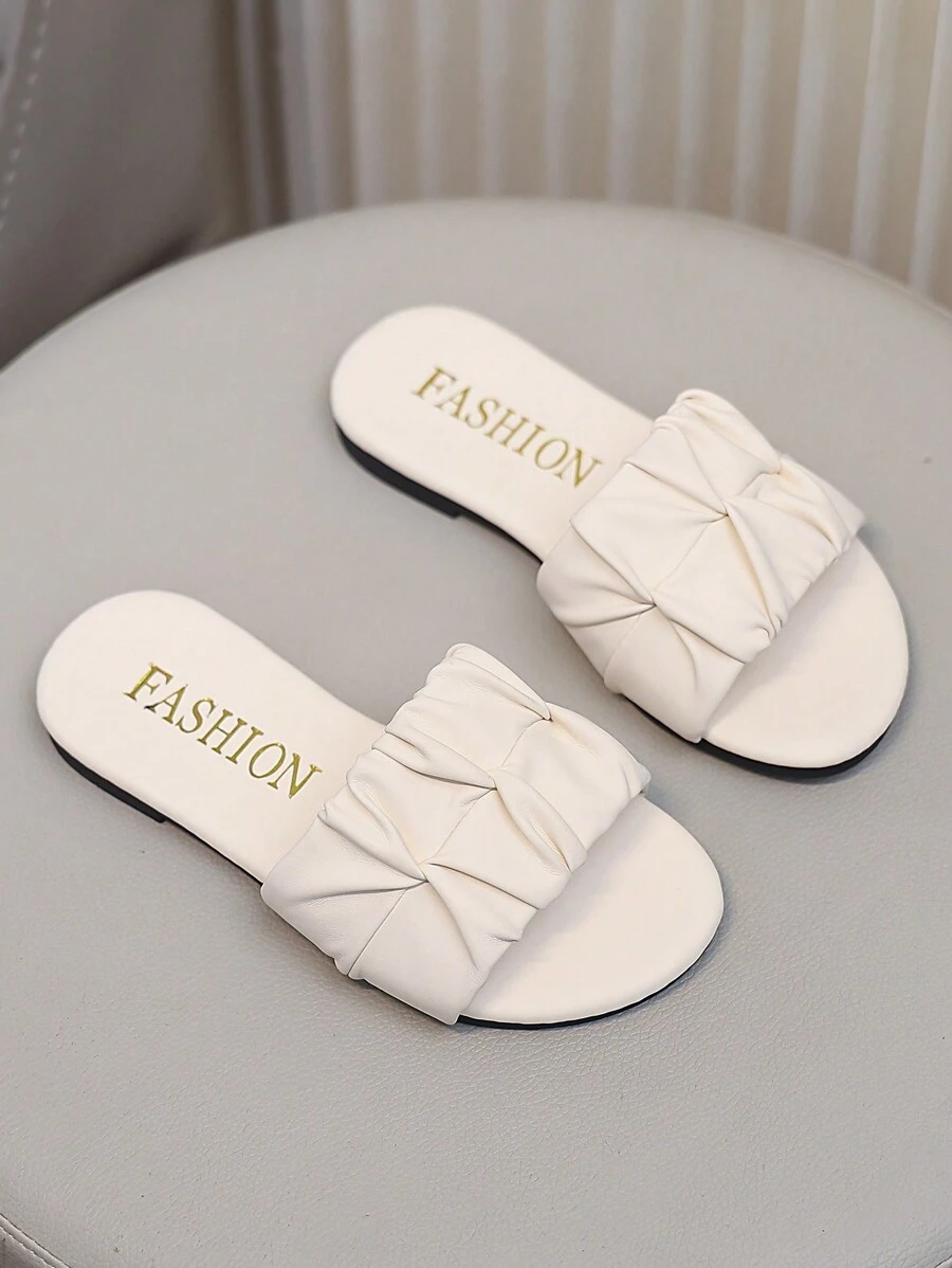 Children Fashionable Slippers For Outdoor Use, Summer Flat Shoes, Sandals, New Style Girls Shoes, Highly Attractive Beach Shoes