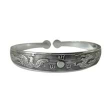1pc Alloy Metal Embossed  Totem C-Shape Adjustable Bangle, Vintage Minimalist Style For Women