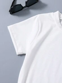 Young Boy Cartoon Print Short Sleeve Tee And Denim Shorts Set