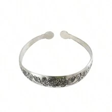 1pc Alloy Metal Embossed  Totem C-Shape Adjustable Bangle, Vintage Minimalist Style For Women