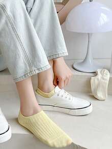 10 Pairs Random Color Women's Solid Color Simple Vertical Stripe Low-Cut Invisible Boat Socks