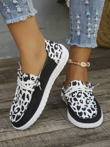 Tênis esportivo casual feminino confortável, antiderrapante, simples, respirável, bico redondo, cano baixo, com cadarço, preto, atlético, com estampa e textura aleatórias, para estudantes, nova coleção de outono - Combinação de cores preto e branco - Ver 2