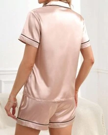 American Women's Satin Silk Touch Pajamas With Spandex Short Sleeves And Summer Shorts With Pocket And Button - 金色 - 查看 5