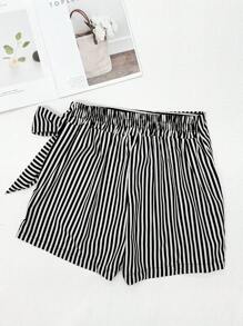 saia short feminina com forrado - Preto - Visão 4