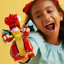 LEGO Đồ chơi rồng đỏ Creator 3 trong 1, Biến đổi từ đồ chơi rồng thành đồ chơi cá thành đồ chơi phượng hoàng, Ý tưởng quà tặng cho bé trai và bé gái từ 6 tuổi trở lên, Bộ đồ chơi động vật cho trẻ em, 31145 Đồ trang trí phòng Quà tặng Giáng sinh Khối màu Khối màu - 1 màu - Xem 2