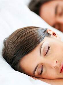 1 Pair Plated Earplugs - Silicone Material + Concert Earplugs - High Fidelity Hearing Protection Noise-Proof, Sensitive For Work And Noisy Environments - Includes 4 Eartips In XS, M, L Sizes