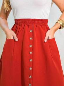 Faminina Tailored Midi Skirt With Fashion Bags And Buttons - Màu Cam cháy - Xem 4