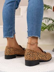 Damen Mode Keilabsatz Schuhe mit Leoparden Muster, vielseitig einsetzbare dekorative Schnalle und quadratischer Schuhspitze, Loafer Schuhe, Trendmode