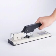 1个大号订书机（带订书钉）重型桌面订书机厚层课本订书机省力订书机加厚订书针本装订机可订书100张纸厚层订书针加厚多功能小票装订办公文具适用于学校用品返校