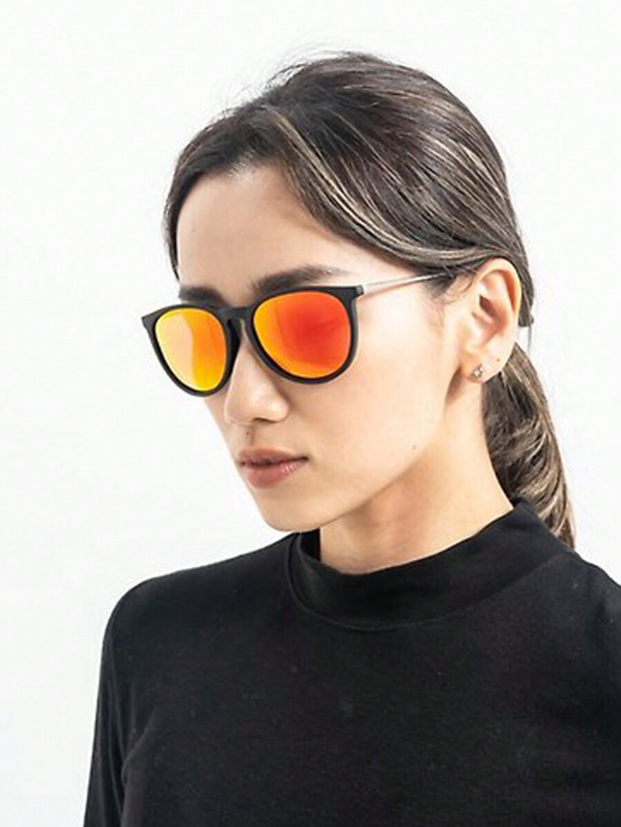 1pc Women's Vintage Round Fashion Glasses Metal Frame Mirrored Lens