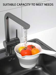 1pc Foldable Anti-Slip Baby Shampoo Cup, Large Capacity Multifunction Bathing Water Scoop With Sprinkler, Anti-Splash - Multicolor - View 8