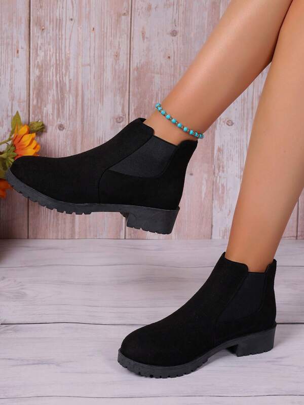 Women Solid Slip-On Ankle Boots/Lightweight Anti-Slip Design/Outdoor Casual Fashion Short Boots/Punk Style Ladies Chelsea Boots