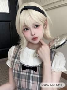 alicegarden 1 Pieza Peluca sintética resistente al calor, corta y recta con las puntas ligeramente rizadas con flequillo, en color blanco dorado, de 10 pulgadas de largo, hecha de fibra, peluca elegante, natural y realista (sin accesorios)