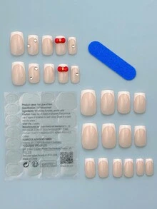 使用按压式指甲提升您的外观，24 件方形短假指甲法式指甲，带 3D 红色蝴蝶结装饰，包括 1 个粘性标签和 1 个迷你锉刀，白色法式全覆盖假指甲套装，适合女性和时尚女孩日常佩戴的美甲。这款短指甲永不过时。可爱且日常。 - 彩色 - 查看 2