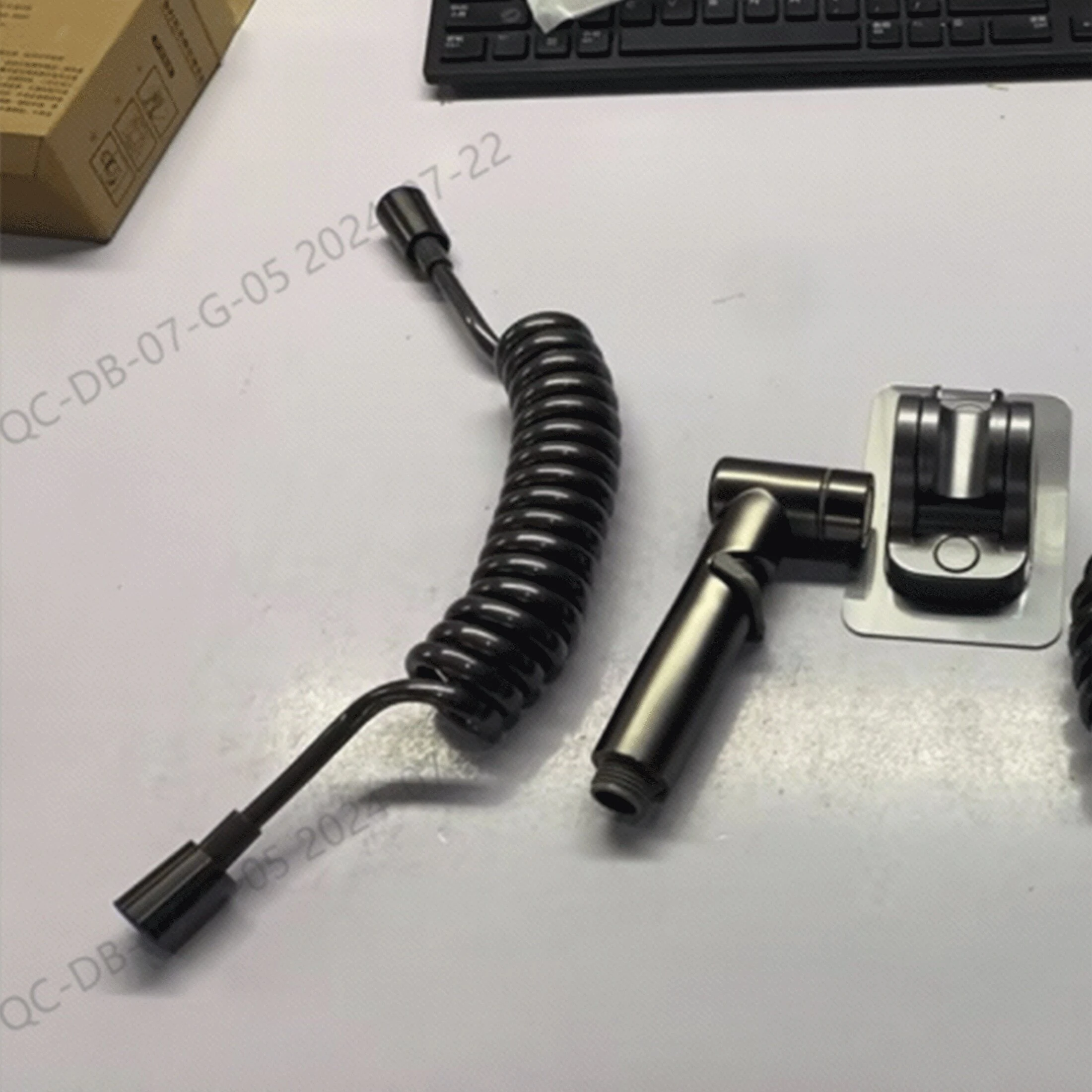 Toilet Partner Gun Grey Spray Gun Space-Saving Flushing Set Bathroom ...