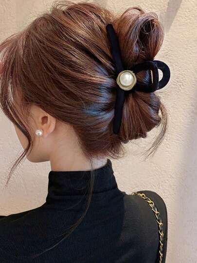 1pc Ladies' Black Flocked & Faux Pearl Cross Large Hair Claw Clip, Elegant Sweet Simple Campus Style For Party, Dance, Everyday Use,Hair Accessories,Claw Clips,Hair Jaw Clip,Hair Clutch, School Stuff, College Fall Winter Hair Clip For Vacation Outfits Woman