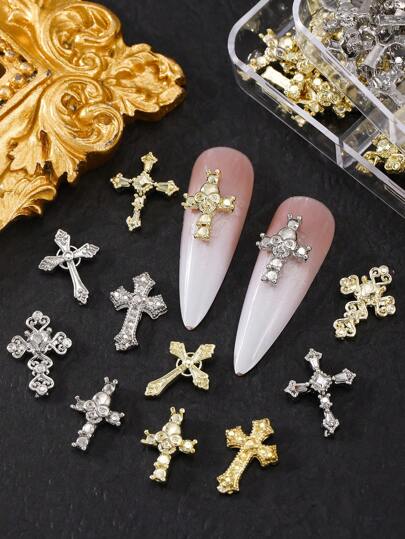 60Pcs/Box Punk Style Skull & Cross Metal Nail Art Decorations, Alloy Rhinestones, European & American Luxury Style, 3D Cross Design For Diy Nail Art, Cyber Goth Cross, Metallic Nail Diamonds, Gothic Dark Style 3D Metal Nail Gems, Fake Nail Accessories, Suitable For Women & Girls Nail Art Supplies, Nail Jewels Nails Nail Charms