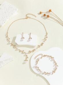 4-teiliges Perlenschmuckset Im Japanischen Und Koreanischen Stil, Bestehend Aus Halskette, Ohrringen Und Armband, Perfektes Hochzeits- Und Party-accessoire Für Frauen
