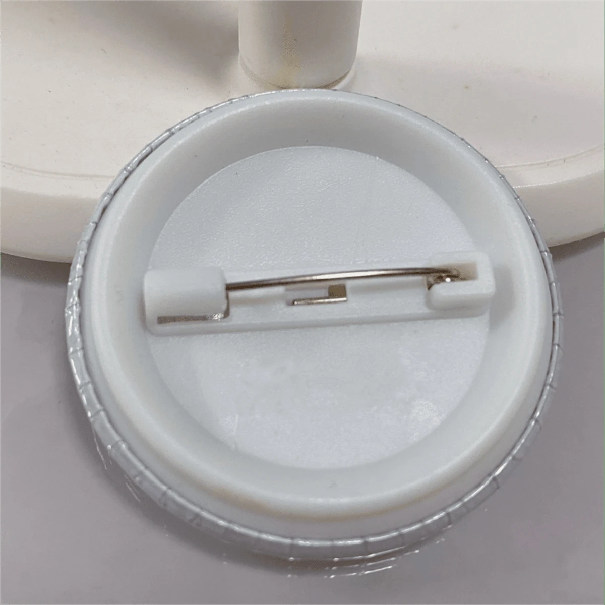 500pcs 44mm/1.75inch DIY button badge parts suitable for clothing and home decoration