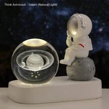 1 件 LED 宇航员小夜灯、水晶球装饰、办公室宇航员装饰、USB 电脑桌面装饰、家居装饰、送给朋友的礼物、圣诞节节日礼物 - 太空人水晶裝飾擺飾 - 查看 21