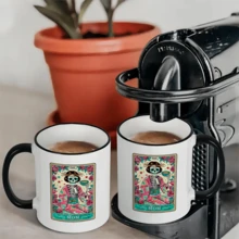1pc, Inner Colored Ceramic Coffee Mug 11 Oz, Double-Sided Print Coffee Cups Tea Cup With Colorful Handle, The Mom, Tarot Card Mug, Gifts For Tarot Lovers, Perfect Summer Winter Drinkware Gift, Safe & Comfortable Grip, Room Decor, Home Decor, Party Gift, Birthday Gift, Holiday Gifts, Friend Gift Idea, Novelty Gift, Reusable Coffee Mug For Party, Office Mug, Room Decor House Warming Gifts New Home - 黑色 - 查看 8