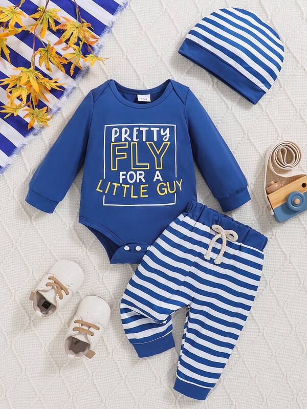 بدلة رضيع ذكر مكونة من 3 قطع: بلوزة بأكمام طويلة مطبوع عليها حرف، بنطلون مخطط وقبعة، خريف / شتاء