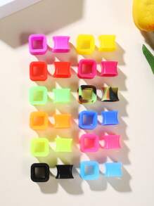 12 件 12 毫米方形硅胶耳塞，颜色随机，耳撑穿孔饰品，适合日常佩戴和节日礼物 - 方形矽膠耳擴 - 查看 16
