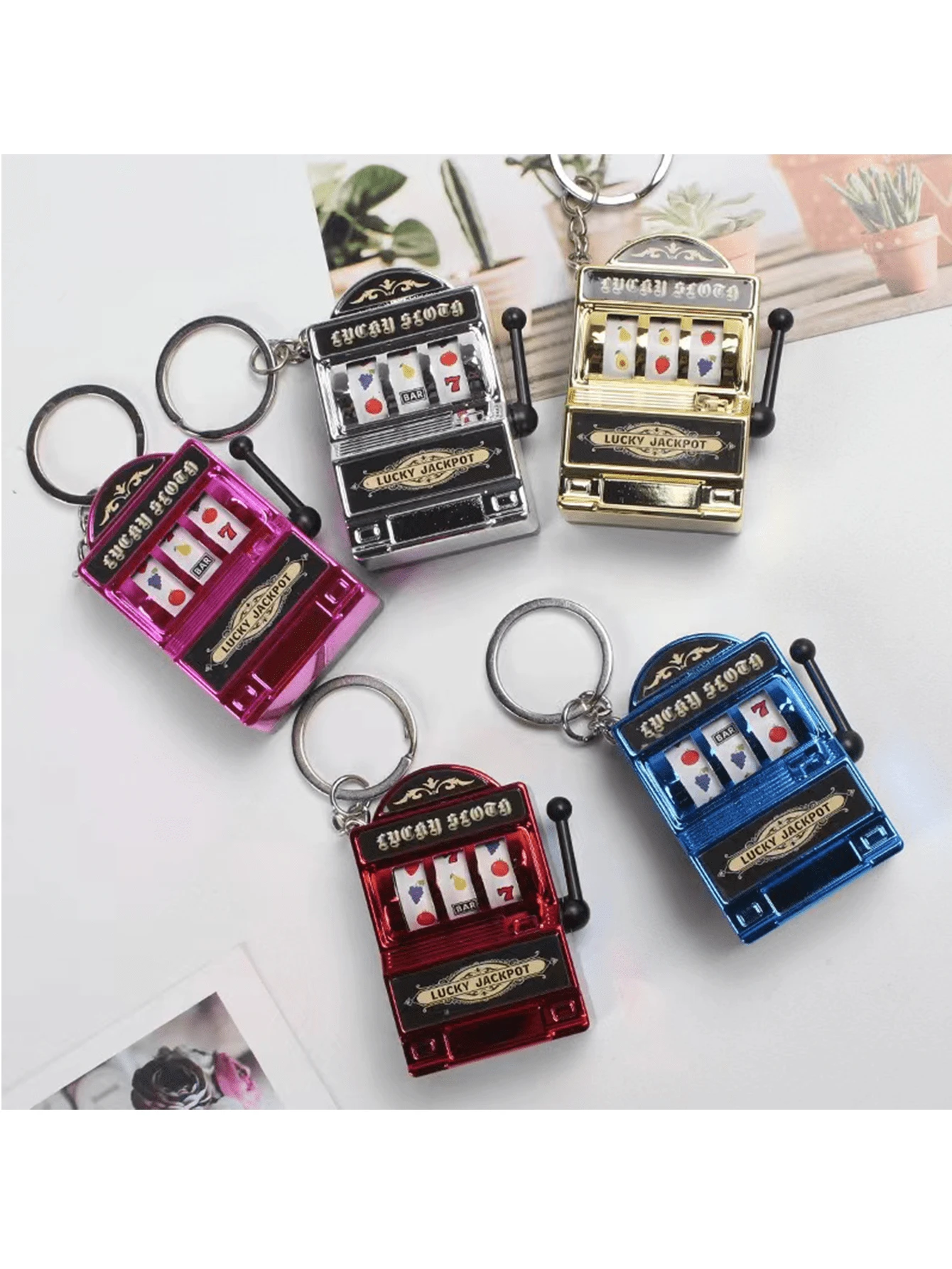 Mini Fruit Arcade Game Machine Key Chain, Rotary Claw Game Machine ...