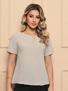 ONLYONE - SHORT SLEEVE BLOUSE WITH OPENING AT THE NECKLINE IN LIGHTWEIGHT, COOL AND BREATHABLE DUNAS FABRIC - SHEIN WOMEN'S BLOUSES - 淺灰色 - 查看 5