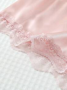 2 件套缎面花边蕾丝下摆领上衣和蝴蝶结短裤女士睡衣套装家居服两件套