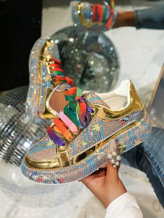 Dames oogverblindende lichtgewicht sneakers met strass voor feest, dansen, hardlopen, casual, met schattig beerontwerp, verkrijgbaar in rood en wit, geschikt voor de herfst