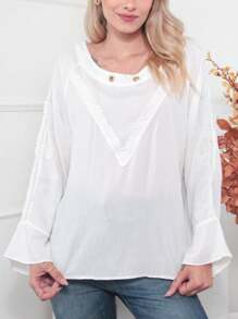 Women's Blouse With Flare Sleeves And Lace Details - Casual Sophistication - 白色 - 查看 3