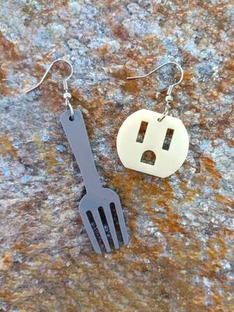 1pair Funny Mismatched Fork And Plug Design Earrings, Suitable For Women As Gifts Or Daily Wear