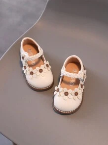 [Kích thước lớn hơn bình thường, nên đặt mua nhỏ hơn một size] Giày công chúa dễ thương họa tiết hoa cho bé gái, mũi tròn, đế mềm, nhẹ và linh hoạt, phù hợp cho mùa xuân, hè, thu và đông, giày thoải mái cho bé sơ sinh, giày cho trẻ mới biết đi. - Màu be - Xem 7
