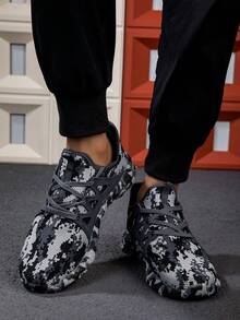 男士轻便运动鞋，迷彩图案，低帮系带，防滑舒适，适合慢跑、徒步旅行、户外活动、四季穿着 - 黑色 - 查看 5