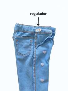 Calça Jeans Menina Bordado de Coração - Lavagem Média - Visão 6