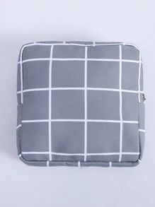 1个可爱精致的卫生巾收纳包/化妆包，时尚休闲便携化妆包，多功能大容量收纳包，可装钱包、口红、卫生巾、卫生棉、硬币、钥匙、有线耳机、数据线、充电器、适配器、耳机及其他配件，可爱洗漱包，旅行收纳包，适合女性、糖果爱好者、护士、女学生、学生，也是送礼佳品，圣诞礼物，女性送礼好礼推荐。