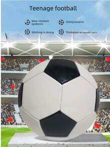 Sepak bola - Hitam dan Putih - View 1