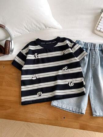 Koszulka dla chłopca na lato, nowa, uniwersalna, w paski, z krótkim rękawem i haftem w pandę