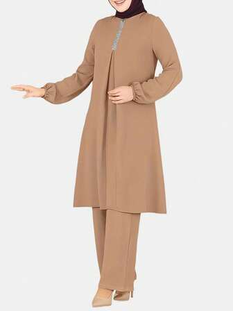 Damset med 2-delat set i muslimsk stil, enfärgad rund halsringning och lösa byxor, avslappnad och passande, värdig och passande