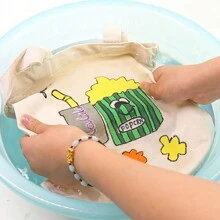 1 件织物颜料 1 瓶，0.98 盎司，用于衣服永久性，专业纺织颜料套装，色彩鲜艳，适用于艺术家和工匠，T 恤、鞋子、牛仔裤、帆布包、DIY 项目手绘亲子服装 T 恤的艺术工具 - 29ml/0.98oz - 查看 5