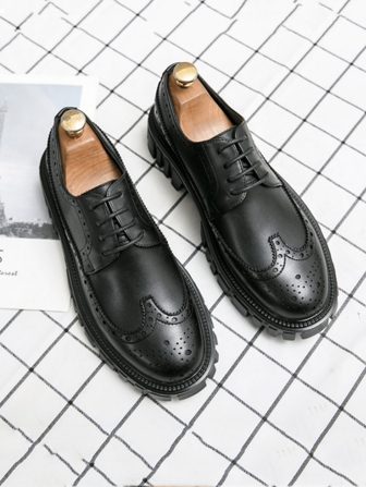 New Men's Formal Shoes, Low-Top Lace-Up, Solid Color, Brogue Carved Round Toe, Thick Sole, Breathable, Anti-Slip, Casual Dress Shoes For Business, Party, Wedding, Ceremony, Fashion All-Match