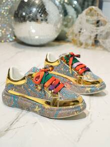 女士耀眼水钻轻便运动鞋，适合派对、跳舞、跑步、休闲，采用可爱熊图案设计，有红色和白色可选，适合秋季