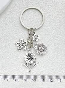 1 peça de chaveiro com contas de pérolas e flores prateadas, adequado para bolsas, mochilas, chaves de carro, um presente para amigas, professoras, mães, meninas, acessórios para carro, mochilas, mochilas para escola, acessórios góticos fofos para bolsa Y2K, cordões com porta-identidade, acessórios para carro, pingentes para bolsa