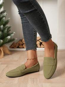 Plus Size Women's Wide Width Suede Flat Loafers, Summer
