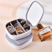 Boîte à bijoux compacte personnalisée - Cadeau de demoiselle d'honneur élégant - Organisateur créatif de colliers, de bracelets et de boucles d'oreilles, étui de rangement de bijoux portable personnalisé, boîte d'accessoires de voyage avec miroir, support de boucles d'oreilles et de rouge à lèvres