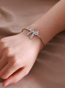 1 Pc Fashion Bow Open Bracelet For Women Gold Color Stainless Steel Geometric Bracelet Birthday Party Jewelry Gift Valentines,Mom,Mother,Mother's Day,Gift